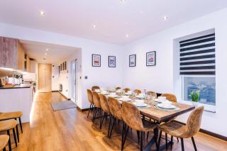 Curzon Villa - Sleeping 18 by Assured Stays - Conwy - 4
