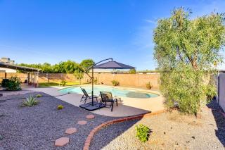 Pet-Friendly Glendale Home Fenced Pool & Yard - Glendale - 7