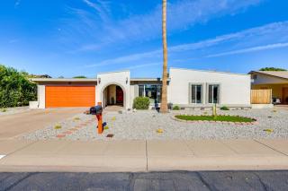 Pet-Friendly Glendale Home Fenced Pool & Yard - Glendale - 5