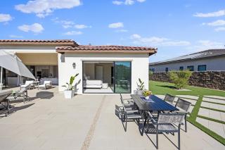 Palm Breeze by VARE - Private Pool&Spa, Spacious! - 4