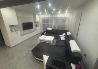 Hani's grosse Wohnung mit Garten - Flums - 9