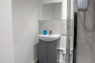 Juniper Berry Apartments - Southampton - 4