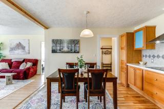 11 Mi to Chincoteague Atlantic Home with Decks! - - 6