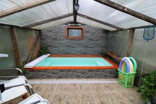 Habitación cocina y Quincho con Piscina temperada - Lenca - 2