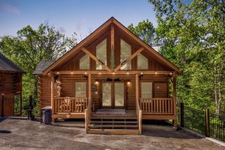 Luxurious Zen Cabin with Private Indoor Pool, Arcade, Hot Tub, Arcade, Bbq & Movie Projector - Sevierville - 1