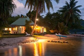 Robinson's Cove Villas - Deluxe Cook Villa - 0