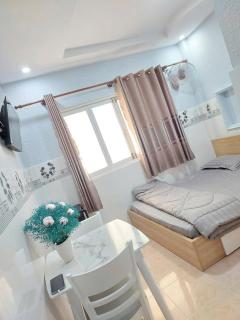 Kim's studio - Ho Chi Minh - 0