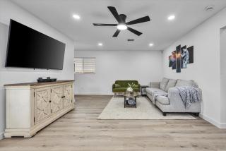 Nr Dt Heights Games Wifi Pets Deck Yard - Houston - 6