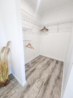 Private and Spacious Getaway, Close to Everything - Urraween - 7