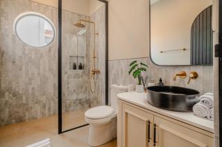 Canvas Townhouse - Brand New 2BR in Central Canggu - Canggu - 8