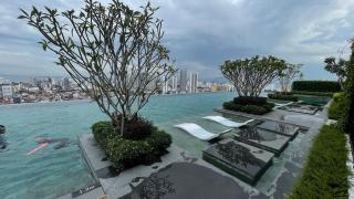 Comfy 2BR Sunny Suite Sky Pool & Stunning Views - George Town - 9