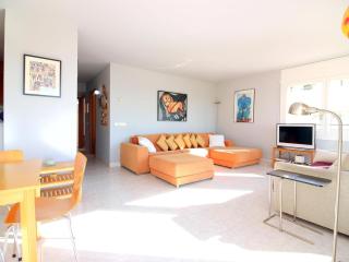 Precioso apartamento atico en el centro de Roses y delante del mar. - ES-228-198 - Roses - 6