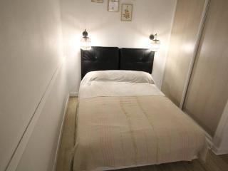 T3 Centre Luchon avec Parking pour 4 Pers - FR-1-313-240 - Luchon - 2