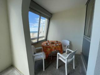 Appartement avec piscine, animaux admis, parking, plage à Port Camargue, 4 pers. - FR-1-250-296 - Le Grau-du-Roi - 8