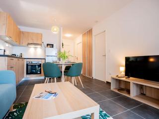 Appartement T2 avec grande terrasse et parking - FR-1-553-291 - Balaruc-les-Bains - 3