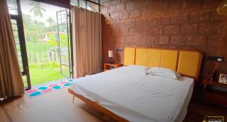 Solace Villa 2BHK AC - Kakkayam - 8