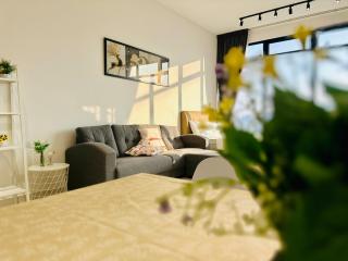 Elegant 2BR Luxury Suite in Haaven - George Town - 0