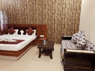 Hotel Shri Kailash Mansarovar - Sāgar - 8