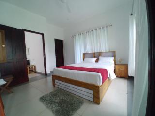 3 BHK Villa Pool Breakfast - Meppādi - 7
