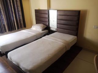 hotel kadamb inn - Ahmedabad - 2