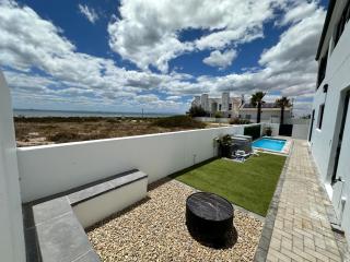 On Point Guest Cottage - 2