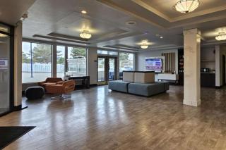Edgewater Inn and Suites, Ascend Hotel Collection - Coos Bay - 8