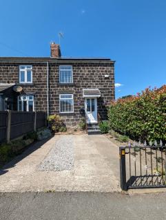 Robin Cottage - Chesterfield - 0