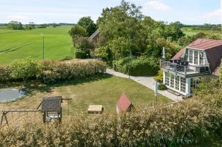 Child-Friendly Cottage With Large Indoor Pool - Otterup - 0