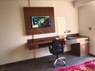 The Cozy Hillside Charm - Doon , Netflix and Chill - Dehradun - 2