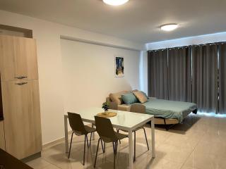Seafront studio apartment San Paul's Bay - St Paul's Bay - 9