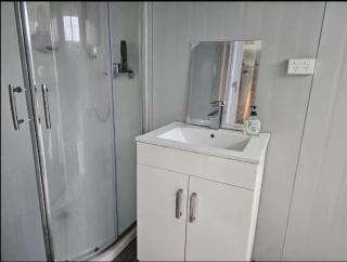 Off-Grid, self-contained Cabin - Pahiatua - 7