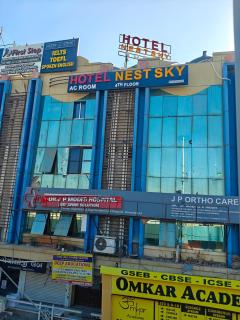Hotel Nest Sky - Ahmedabad - 8