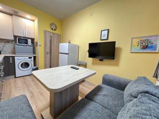 Miami 2BDR Central Apt near Vitosha BLVD and Wifi - Sofia - 2