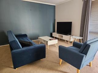 Central Perk - Wendouree - 8