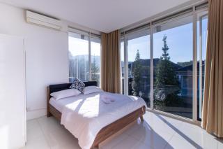 Family Only Villa Mountain View - De Reiz Golf Syariah 4BR - Bandung - 1