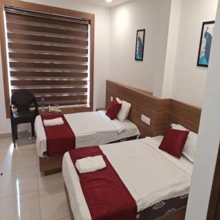 Hotel Faaz International - Kannur - 1