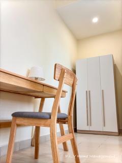 Muji Ipoh Falim Free Parking & Free Netflix - 6