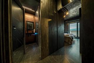 Virtual Dreamscape Apartment with Jacuzzi - Braşov - 1