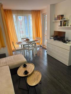 Apartment 4 Plus Burgas - Burgas - 0