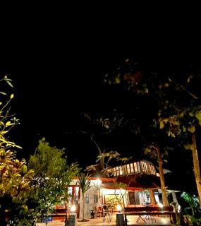 จำค่า ชาเลท์ บ้านพักสวนเกษตร (Jumka Chalet - Home and Farm Stay) - 4