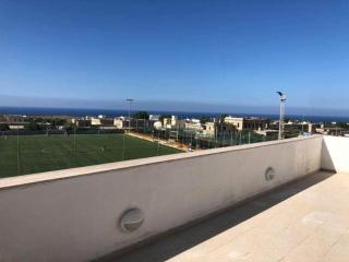 Central 2 BR penthouse ,sea view - Is-Swieqi - 7