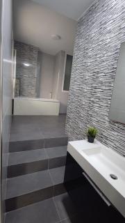 Central 2 BR penthouse ,sea view - Is-Swieqi - 4