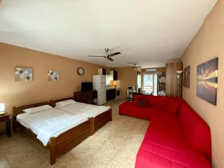 Hilltop Hideaway - Skala Potamias - 0
