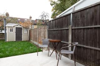 Apple Tree House 2 - Ilford - 1