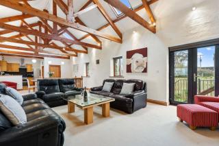 Mowhay Barn - Saint Merryn - 0