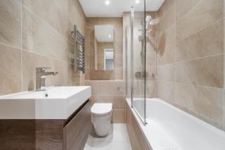 Holland Park Flat, 2Bed 2Bath, Breakfast, LGF - London - 6