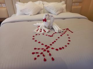 Olempiaus Gardens Hotel - Mai Mahoro - 1