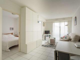 Appartement à 200 m de la plage avec terrasse et parking, au cœur des commerces et restaurants - FR-1-2-426 - Hendaye - 5