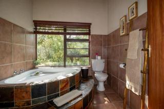 Woodlandsbushlodge - Hoedspruit - 3