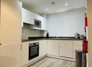2 bedroom Digbeth Luxury - 5